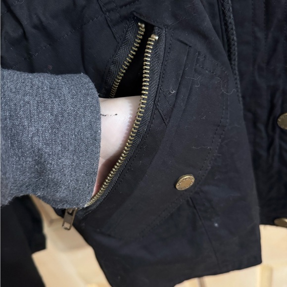 Lightweight Utility Jacket - Picture 9 of 12